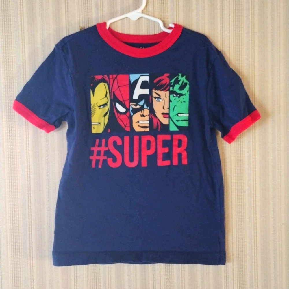 *3for$15*Boys size 5-6 gym⭐friends shirt